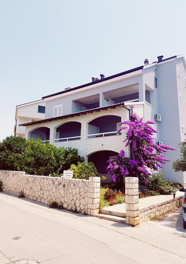 Apartments Luma Хвар Екстериор снимка